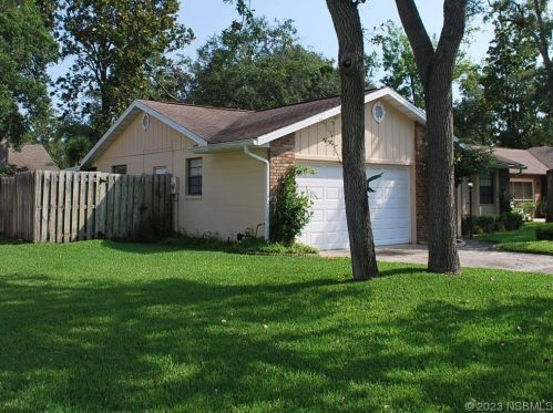 940 Northbrook Dr, Ormond Beach, FL 32174-3972