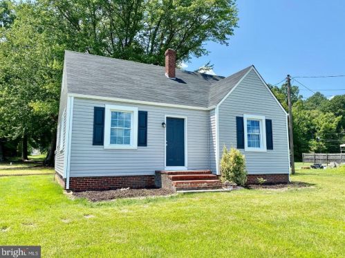 23408 Tidewater Trl, Tappahannock, VA 22560-5108