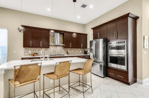 5049 Grandiflora Rd, West Palm Beach, FL 33418