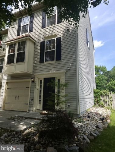 9801 Bartley Ct, Fredericksburg VA  22408-9225 exterior