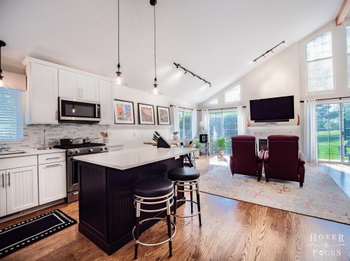 1730 Cottage Dr, Lake Geneva WI  53147-4851 exterior