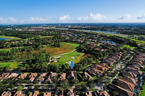 9532 Nuova Way, Port Saint Lucie FL  34986-2831 exterior