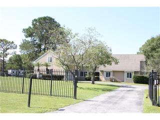 17324 Whirley Rd, Lutz, FL 33558-4827