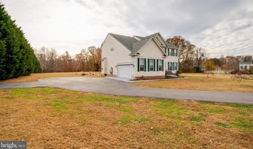 8620 Gray Fox Ln, Owens, VA 22485-3565