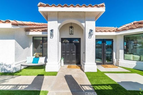 77310 Calle Potrero, La Quinta CA  92253-5429 exterior