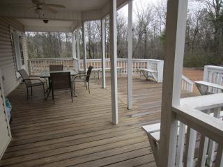 474 Horace Walters Rd, Raeford NC  28376-5731 exterior