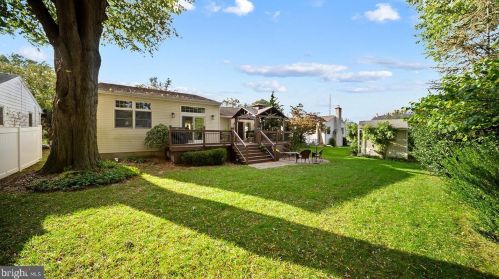 26 Pintinalli Dr, Trenton NJ  08619-1538 exterior