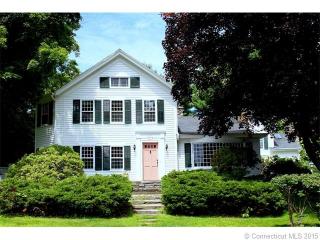 3 Hemlock Rd, Roxbury, CT 06783-1410