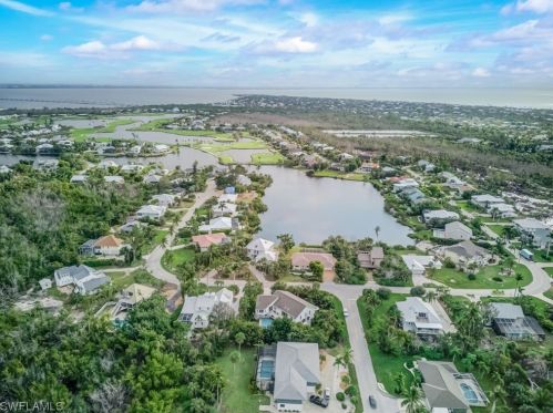 1396 Sand Castle Rd, Sanibel, FL 33957-3647