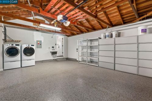 6747 Tory Way, Pleasanton CA  94568-2144 exterior