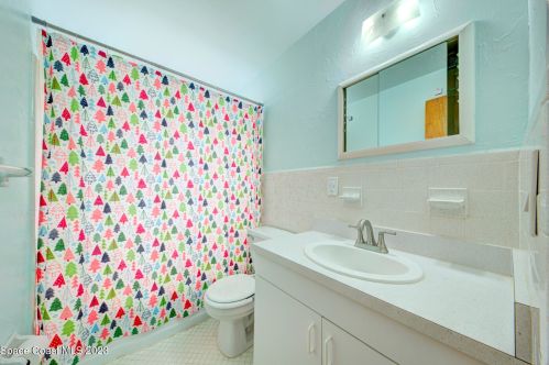 1535 Milton St, Titusville FL  32780-6204 exterior