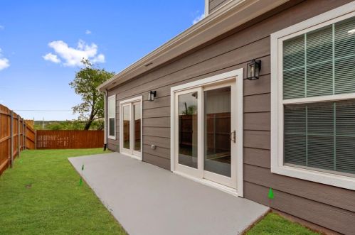 1701 Belzise Ter, Fort Worth, TX 76104-5809