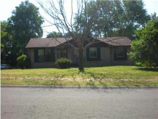 1584 Freestone Dr, Clarksville, TN 37042-5395