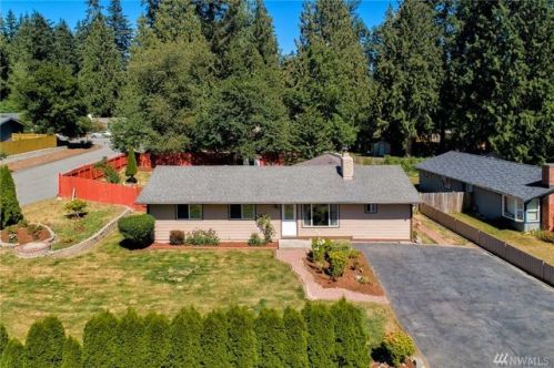 17602 197th Ave, Woodinville, WA 98077-8898