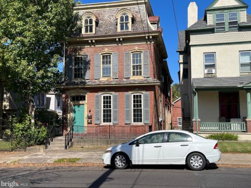 337 King St, Pottstown, PA 19464-5592