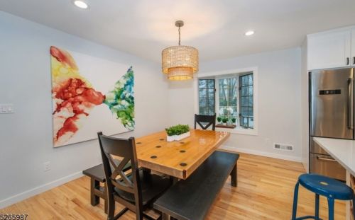 33 Campbell Ln, Berkeley Heights NJ  07922-1801 exterior