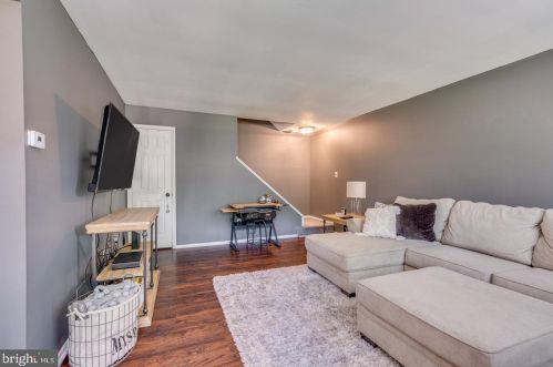 1120 Harbour Dr, Palmyra NJ  08065-1206 exterior