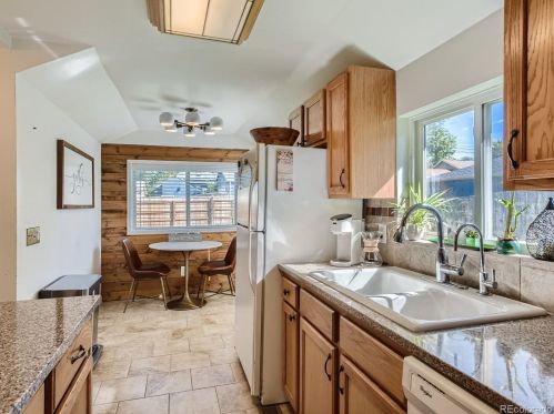 3076 Pearl St, Englewood CO 80113-2709 exterior