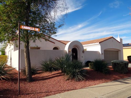 13403 Cabrillo Dr, Sun City, AZ 85375-6823