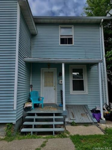 39 Prince St, Middletown NY  10940-3947 exterior