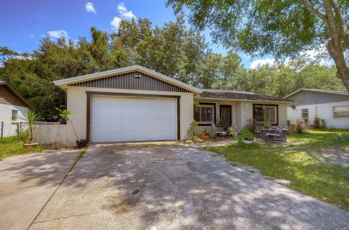 1144 Westwood Dr, Lutz FL  33549-4129 exterior