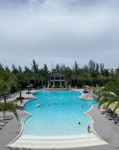 8600 101st Pl, Miami, FL 33178-2626