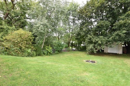 10120 Norwich Ave, Milwaukee WI 53228-2020 exterior