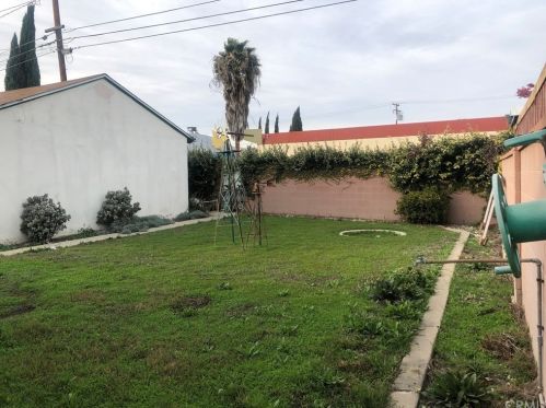 2025 144th St, Gardena, CA 90249-2921