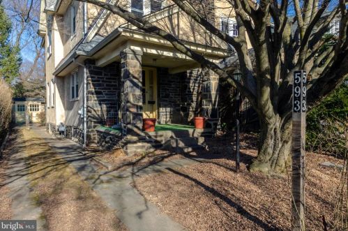 593 Barrett Ave, Haverford, PA 19041-1401