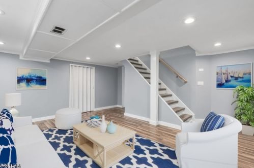 336 Hoe Ave, Scotch Plains NJ  07076-1135 exterior