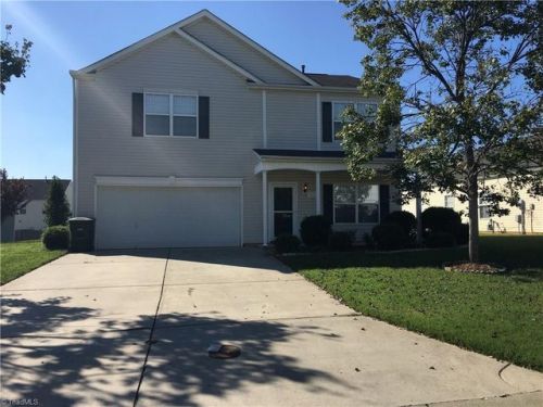 126 Picardy Ct, Kernersville, NC 27284-6529