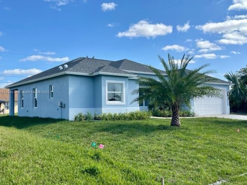 4649 Inagua St, Fort Pierce, FL 34953-6687