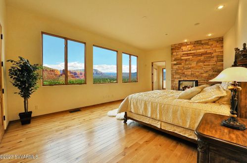 240 Crystal Sky Dr, Sedona AZ 86351-7450 exterior