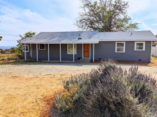 9323 Bonita Dr, Beaumont, CA 92223-3712