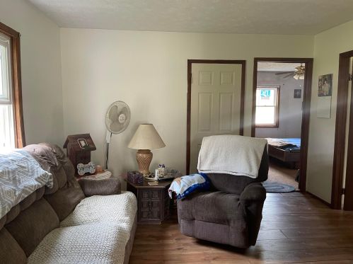 504 Elm St, Bellefontaine, OH 43311-1749
