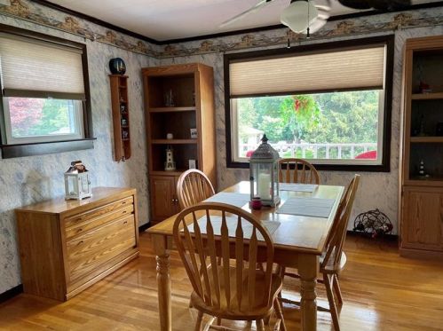 1705 Neshannock Blvd, New Castle PA  16105-2480 exterior