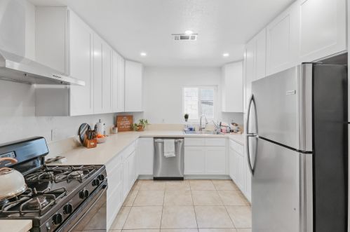 9572 Santa Cruz Rd, Desert Hot Springs CA  92240-1721 exterior