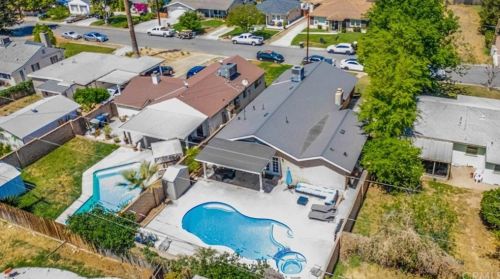 611 North Pl, Redlands CA  92373-5807 exterior