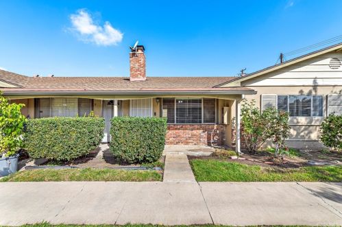 2295 Tustin St, Orange, CA 92865-3741