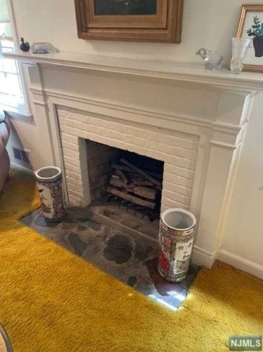 281 Lindbergh Blvd, Teaneck NJ  07666-6542 exterior