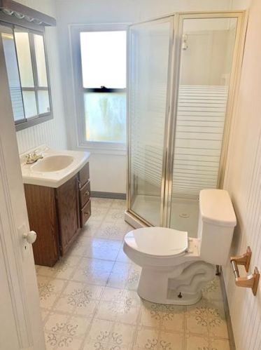 724 Walnut St, Latrobe PA  15650-2032 exterior