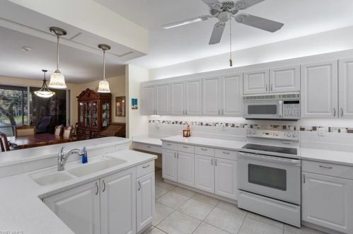 7648 Oleander Gate Dr, Naples, FL 34109-0635