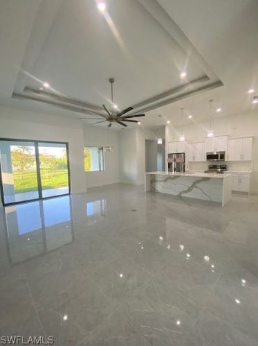 326 6th Ter, Cape Coral, FL 33909-1929