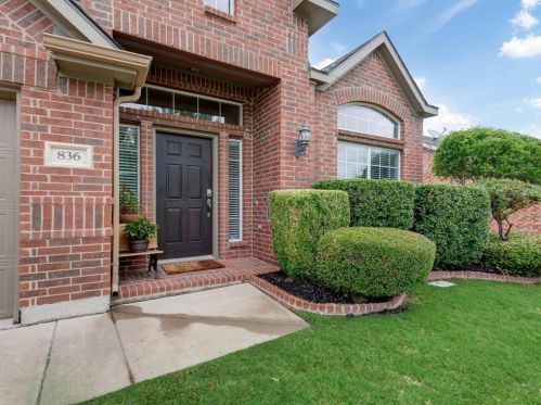 836 Hemlock Trl, Fort Worth, TX 76131-3548
