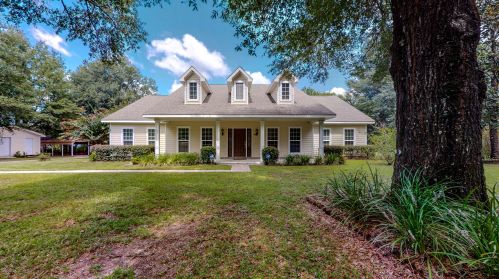 83 Launch Rd, Defuniak Springs FL  32433-9207 exterior