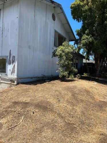 301 Soledad St, Santa Barbara CA  93103-2642 exterior