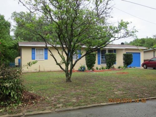 4511 Minerva St, Sebring, FL 33870-4619