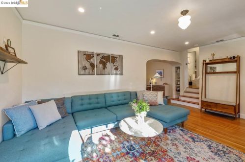 4434 Albert St, Oakland CA 94619-2721 exterior