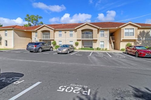 8285 Ibis Club Dr, Naples, FL 34104-7479