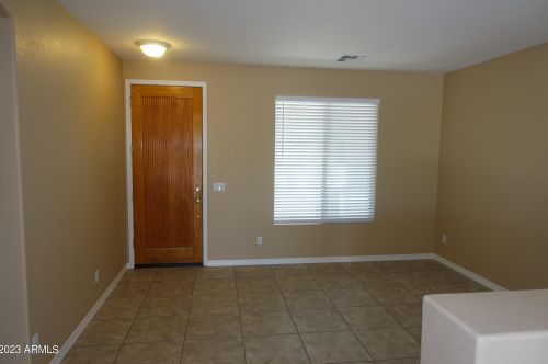1074 Press Rd, San Tan Valley, AZ 85140-5425